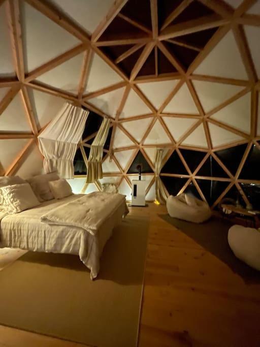 Dome Insolite Lichen Jacuzzi Et Petits-Dejeuners Inclus Gondrin Exteriör bild