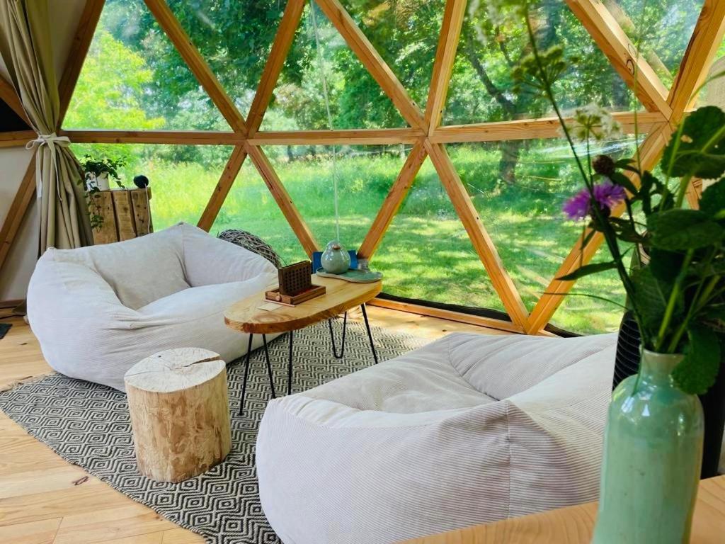 Dome Insolite Lichen Jacuzzi Et Petits-Dejeuners Inclus Gondrin Exteriör bild